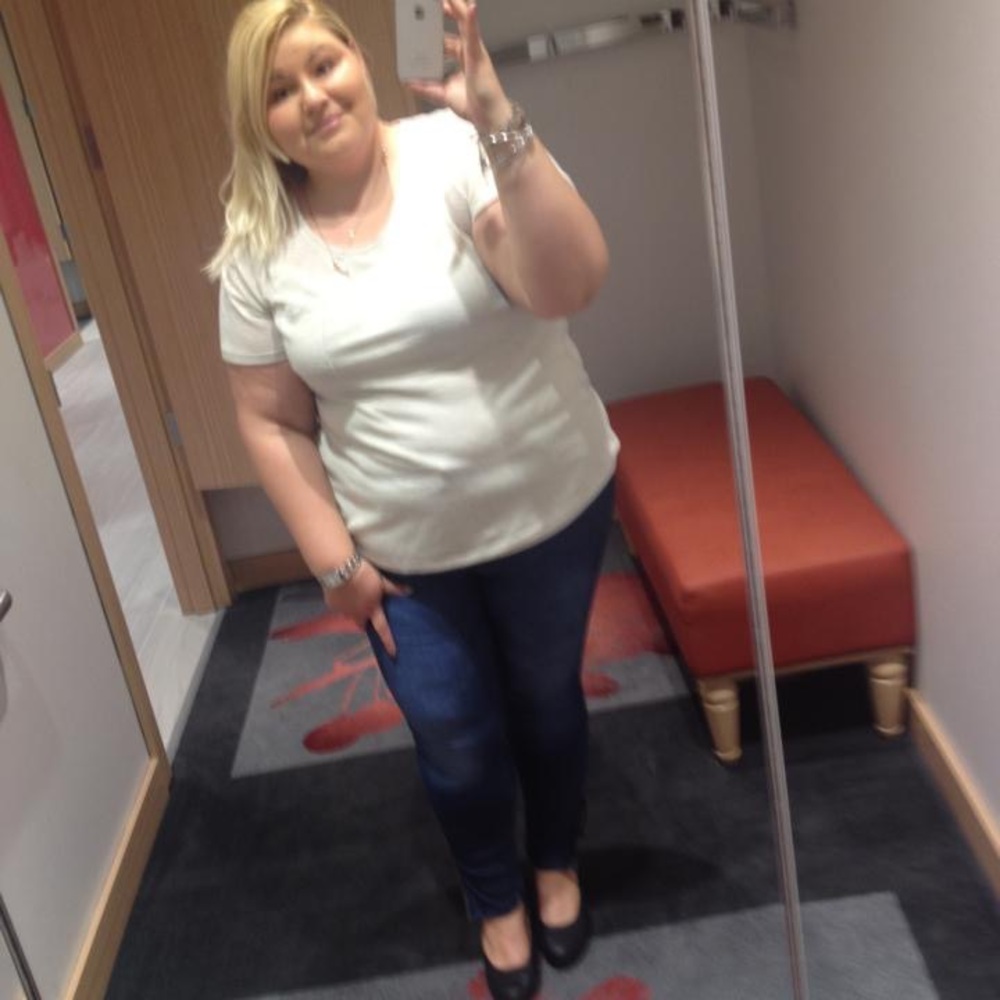 Meet your Posher, Adair
